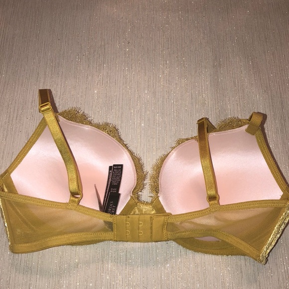 Victoria Secret Very Sexy Gold Bra Size 32C - Picture 2 of 3
